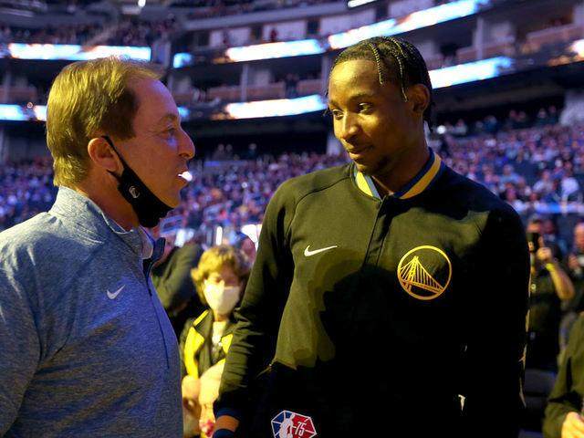 拉科布回应流言：想保留年轻球员 不会交易怀斯曼