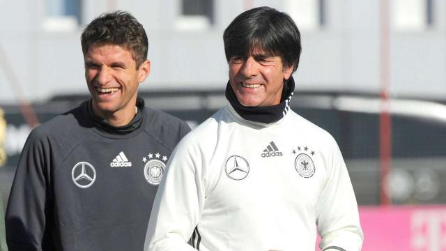 1625076099938058259.jpg 25959958-thomas-mueller-hofft-auf-eine-em-nominierung-von-bundestrainer-jogi-loew-17H2Jt2Pqnef.jpg